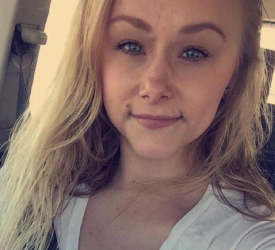 Sydney Loofe (copy)